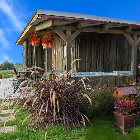 Romantic Jacuzzi Hideaway Near Heviz Rezi Esterno foto